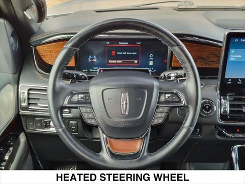 Certified 2022 Lincoln Navigator L Black Label AWD/4WD image 13