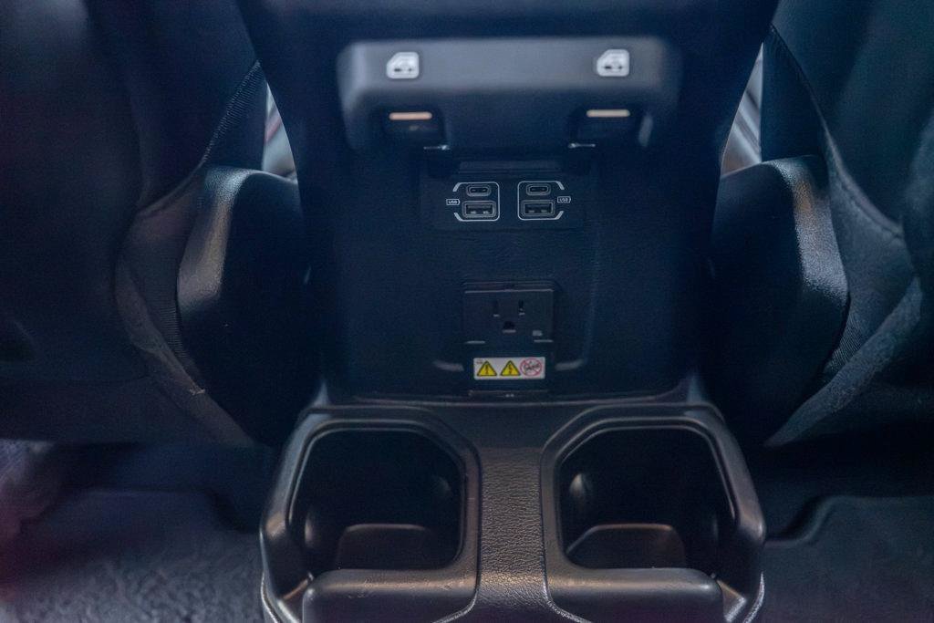 Used 2021 Jeep Gladiator Rubicon AWD/4WD image 22