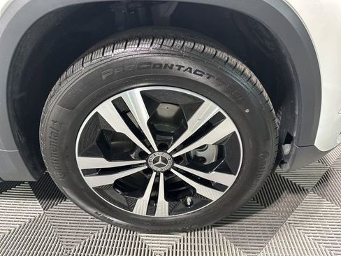 Used 2025 Mercedes-Benz GLA 250 GLA 250 image 9