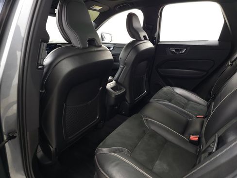 Used 2019 Volvo XC60 T6 R-Design w/ Protection Package Premier AWD/4WD image 34