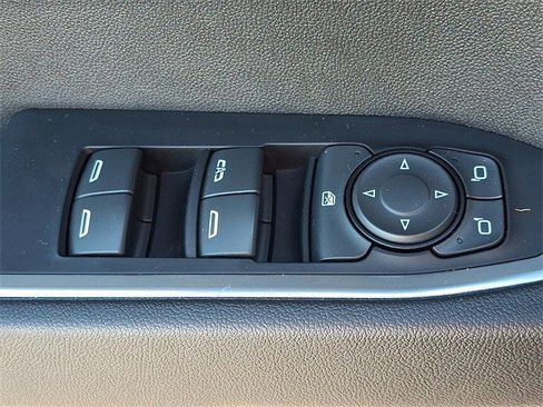 Certified 2022 Chevrolet Silverado 1500 RST image 19