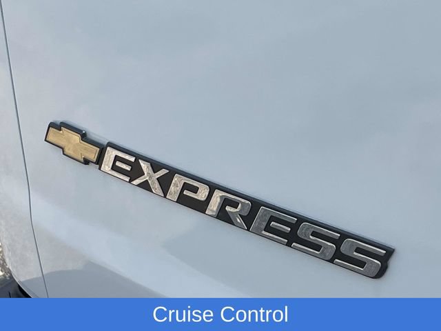 Used 2025 Chevrolet Express 2500 w/ Driver Convenience Package RWD image 11