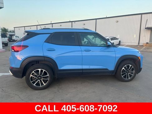 Used 2024 Chevrolet TrailBlazer LT w/ Driver Confidence Package AWD/4WD image 7