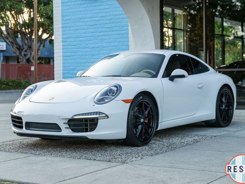 Used 2012 Porsche 911 Carrera S w/ Premium Pkg image 3
