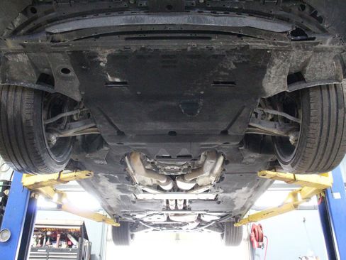 Used 2022 Audi S8 w/ S8 Comfort Plus Package image 84