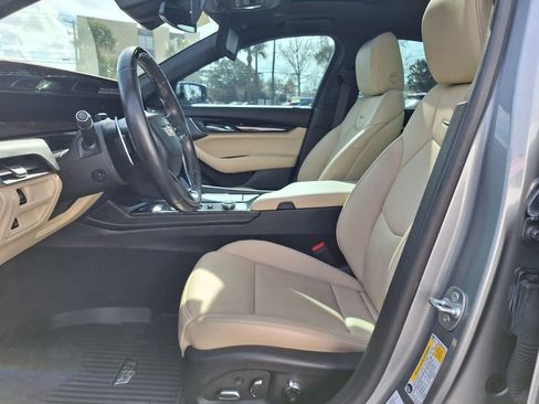 Used 2025 Cadillac CT5 Premium Luxury image 12