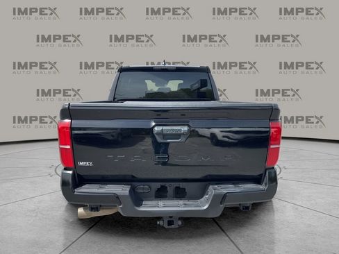 Used 2024 Toyota Tacoma SR5 RWD image 4