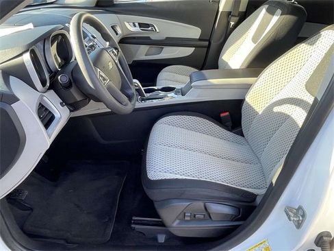 Used 2015 Chevrolet Equinox LS image 14