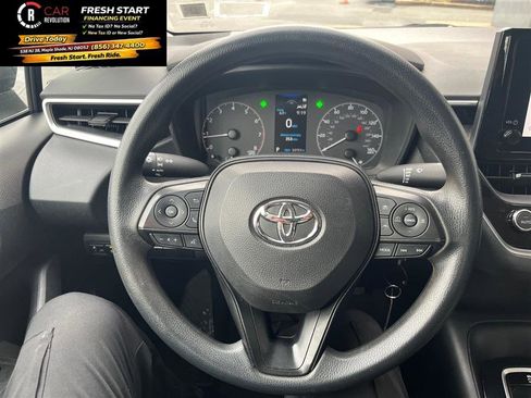 Used 2023 Toyota Corolla LE image 8