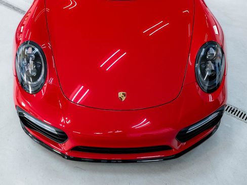 Used 2019 Porsche 911 Turbo S image 18