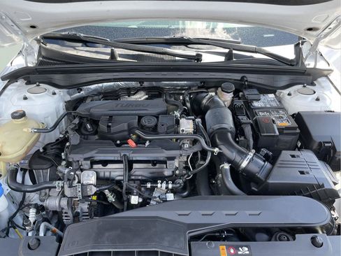 Used 2023 Kia K5 EX FWD image 10