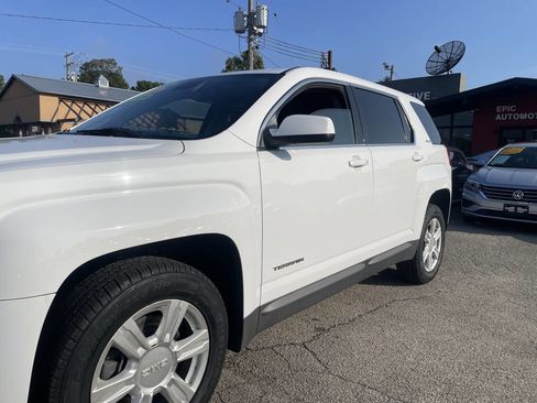 Used 2015 GMC Terrain SLE image 8