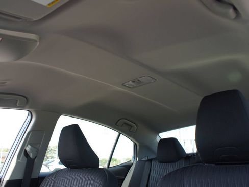Used 2025 Toyota Camry LE FWD image 6