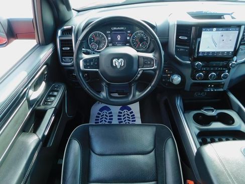Used 2024 RAM 1500 Laramie image 14