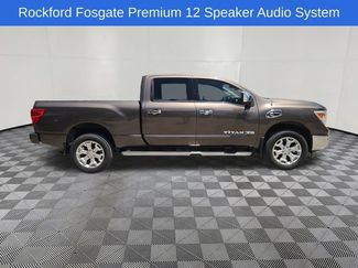 Used 2016 Nissan Titan SL RWD video 4