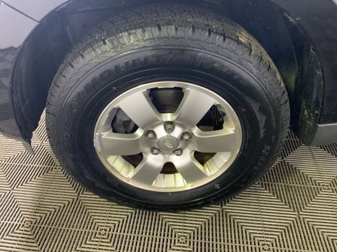 Used 2012 Ford Escape Limited image 12