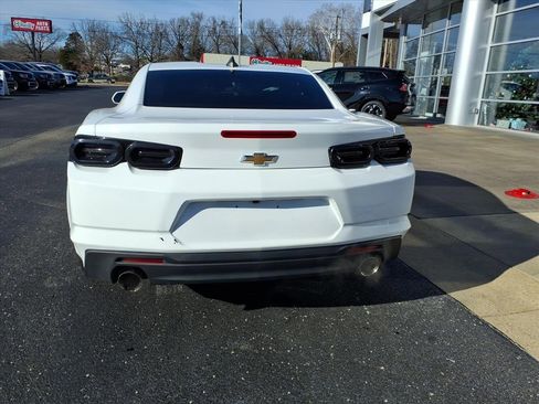 Used 2023 Chevrolet Camaro LT image 5