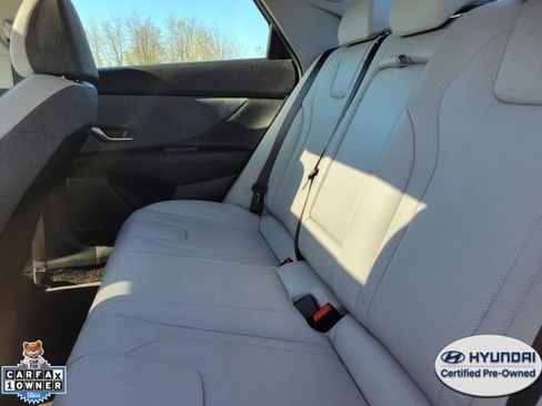 Used 2026 Hyundai Elantra Limited FWD image 9