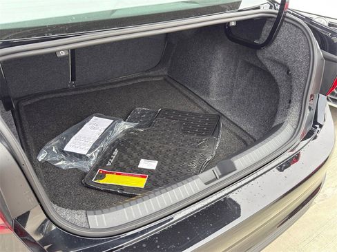 New 2026 Volkswagen Jetta SE image 30