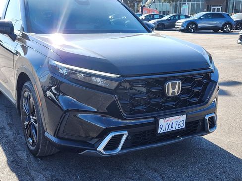 Used 2024 Honda CR-V Sport Touring image 9