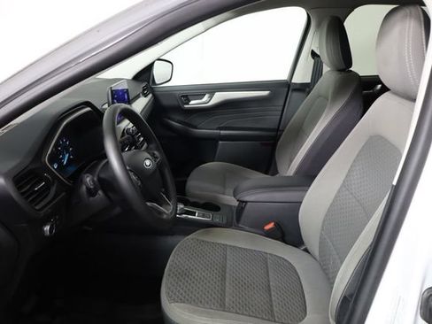 Used 2021 Ford Escape SE FWD image 13