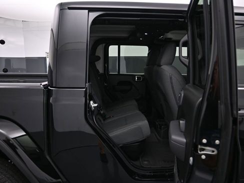 New 2026 Jeep Gladiator Sport AWD/4WD image 24