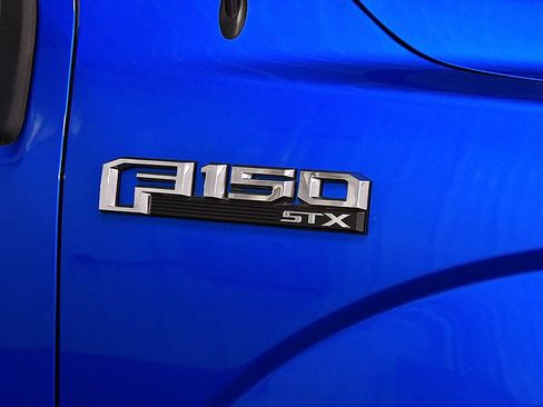 Used 2019 Ford F150 XL w/ Equipment Group 101A Mid AWD/4WD image 10