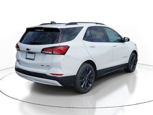 Used 2022 Chevrolet Equinox RS AWD/4WD image 4