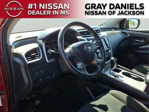 Used 2020 Nissan Murano SV FWD image 10