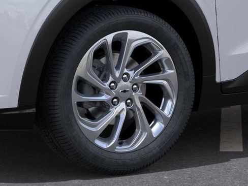 New 2027 Chevrolet Bolt LT w/ Comfort Package FWD image 9