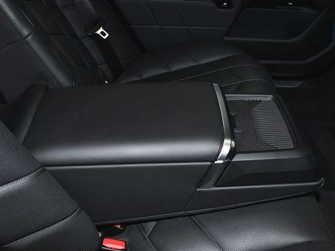 Used 2024 BMW 740i xDrive 740i xDrive image 82