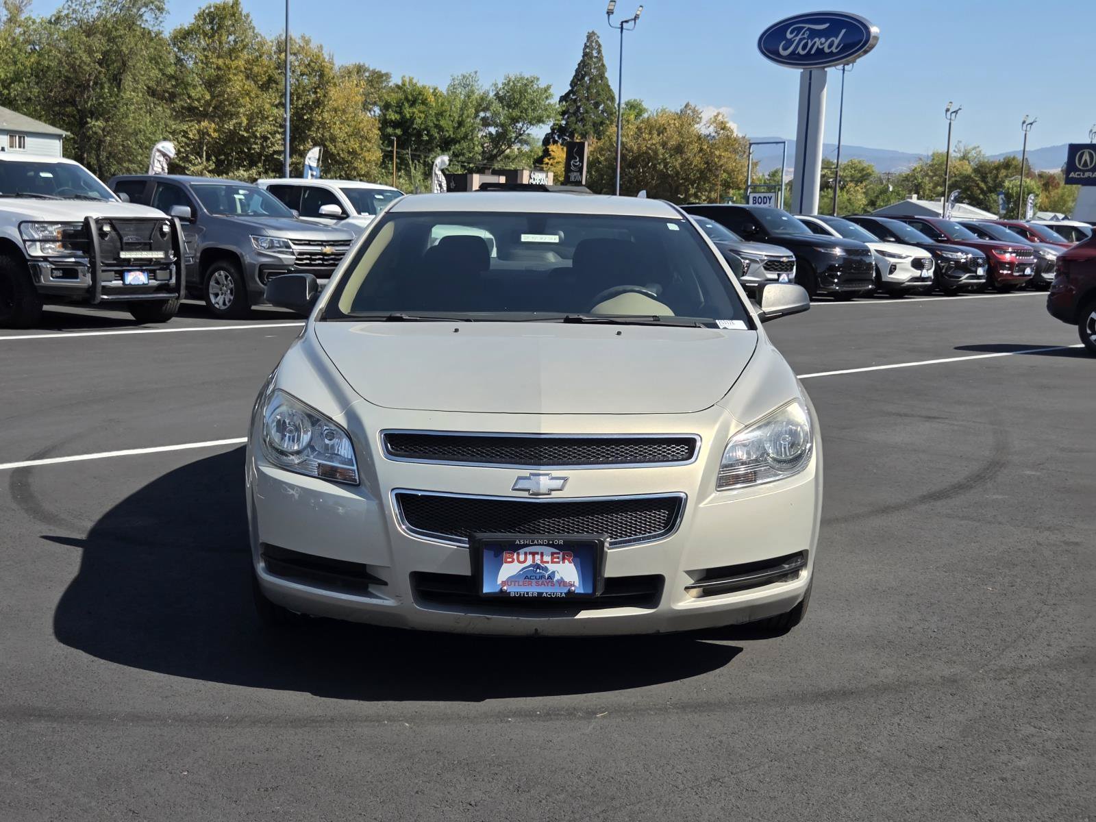 Used 2011 Chevrolet Malibu LS FWD image 2
