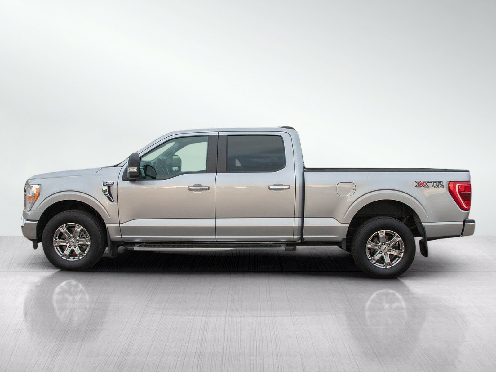 Used 2023 Ford F150 XLT w/ XTR Package AWD/4WD image 2