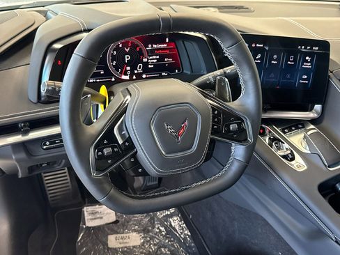 New 2025 Chevrolet Corvette Stingray Preferred Cpe w/ Z51 Performance Package RWD image 13
