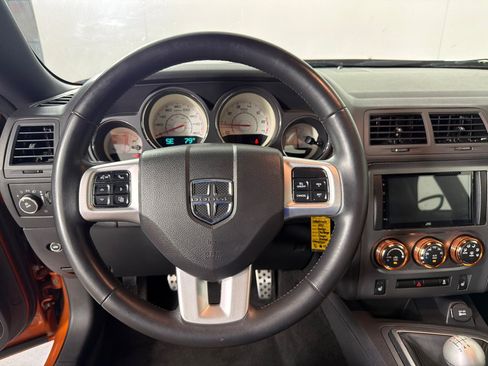 Used 2011 Dodge Challenger R/T RWD image 15