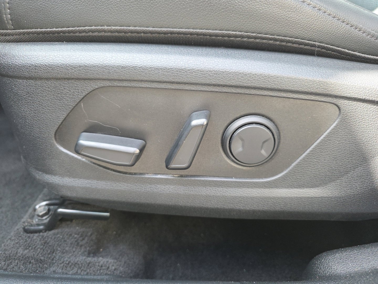 Used 2024 Kia Sportage EX FWD image 8