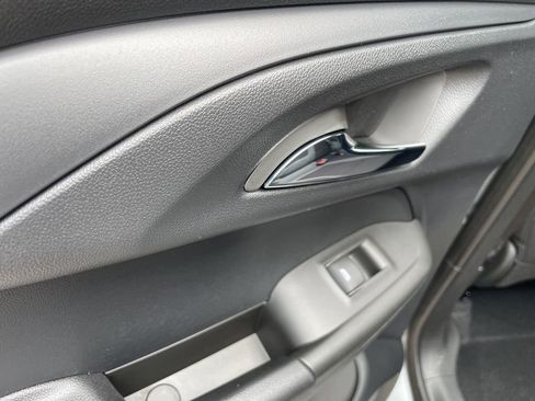 New 2026 Chevrolet TrailBlazer LT w/ Convenience Package FWD image 44
