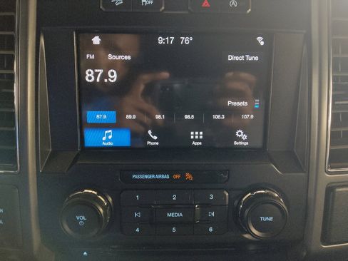 Used 2018 Ford F150 XLT w/ Equipment Group 301A Mid AWD/4WD image 25