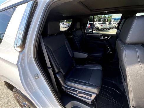 Used 2022 Chevrolet Tahoe LT AWD/4WD image 24