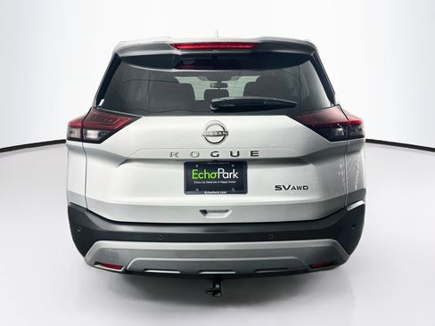 Used 2022 Nissan Rogue SV AWD/4WD image 7