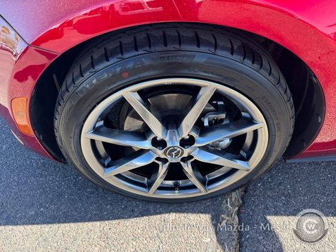 Used 2022 MAZDA MX-5 Miata Grand Touring RWD image 10