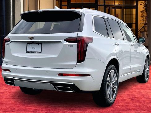 New 2025 Cadillac XT6 Premium Luxury w/ Technology Package image 6