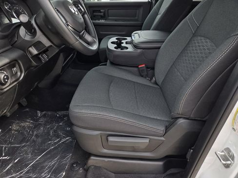 New 2026 RAM 2500 Tradesman AWD/4WD image 17
