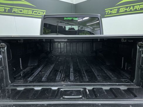 Used 2023 Jeep Gladiator Sport image 27