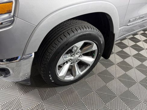 Used 2019 RAM 1500 Limited AWD/4WD image 9