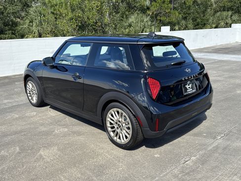 New 2026 MINI Cooper 2-Door Hardtop image 5