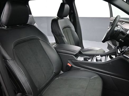 New 2026 Jeep Grand Cherokee L 4WD image 29