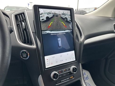Certified 2024 Ford Edge SEL AWD/4WD image 2