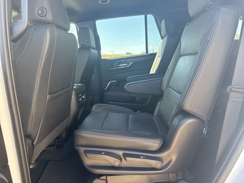 Used 2025 GMC Yukon Denali image 7