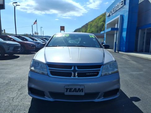 Used 2014 Dodge Avenger SE FWD image 2